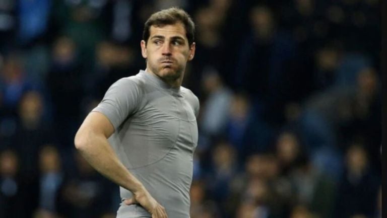 Casillas respondió a todas las criticas en sus redes sociales