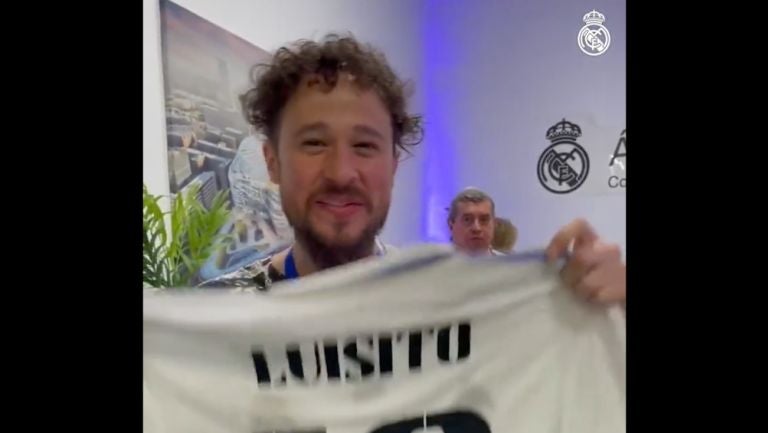 Luisito Comunica en el Santiago Bernabéu