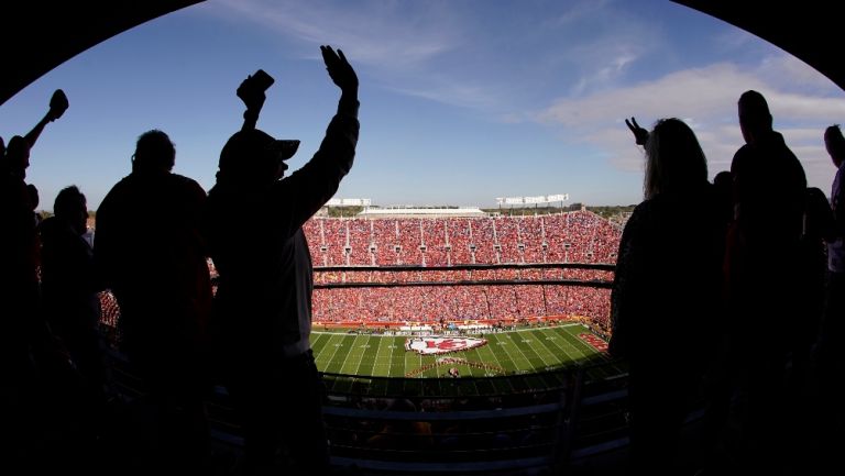 NFL tendrá su primer juego en viernes