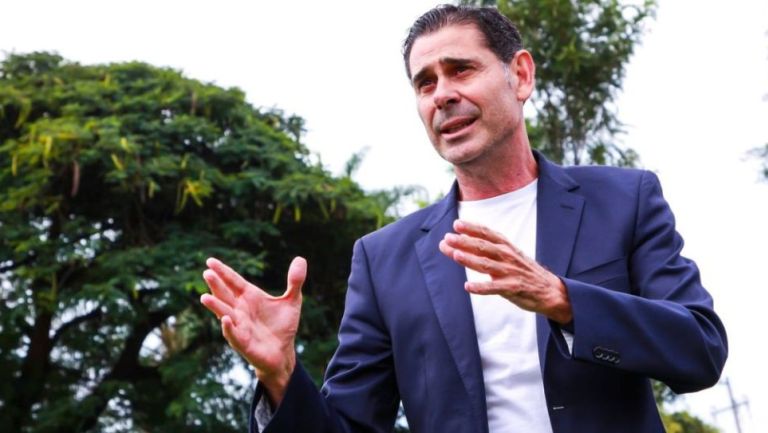 Fernando Hierro en su visita a Verde Valle