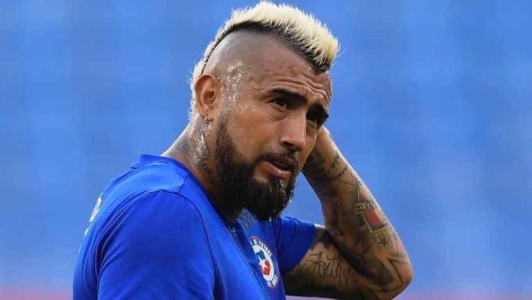 Arturo Vidal: Chileno, en pleito con hipódromo de su país