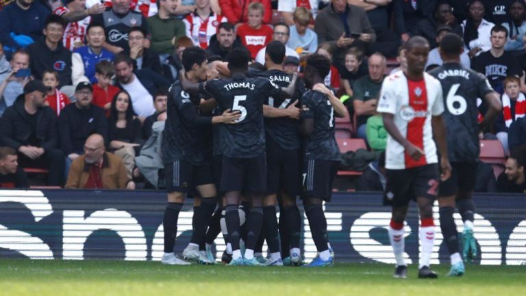 Jugadores del Arsenal en festejo