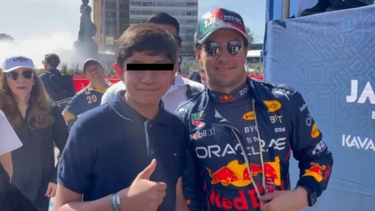 Papá de Checo Pérez cumplió sueño de pequeño aficionado del piloto mexicano