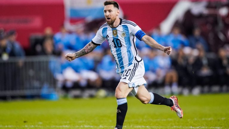 Messi celebra con Argentina