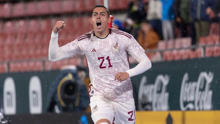 Funes Mori celebra su gol ante Irak