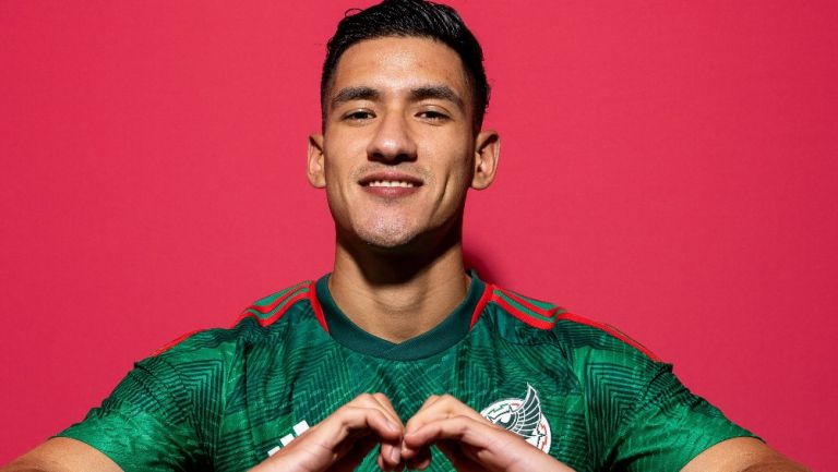 Uriel Antuna con la Selección Mexicana