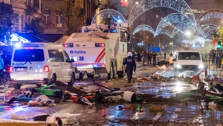 Disturbios en calles de Bélgica y Holanda