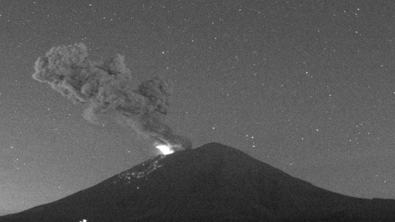 VIDEO: Explosión del Volcán Popocatépetl 