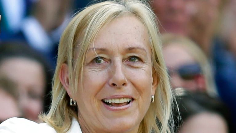 Martina Navratilova fue diagnosticada con cáncer de garganta y mama