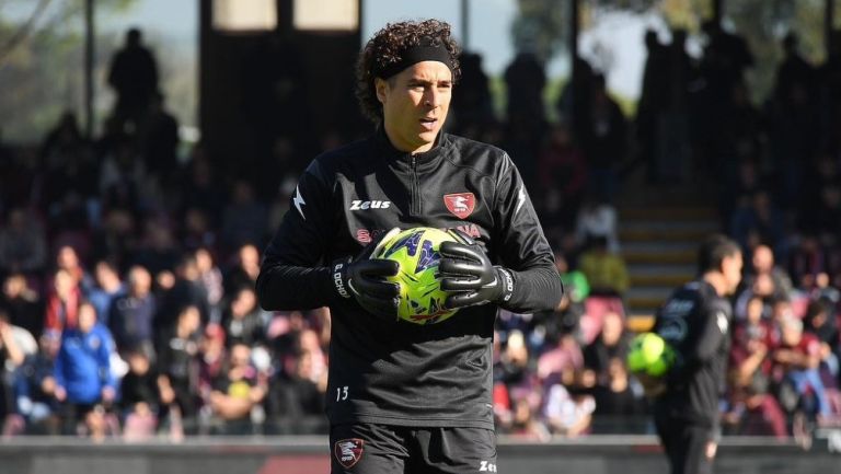 Guillermo Ochoa previo a su debut con el Salernitana