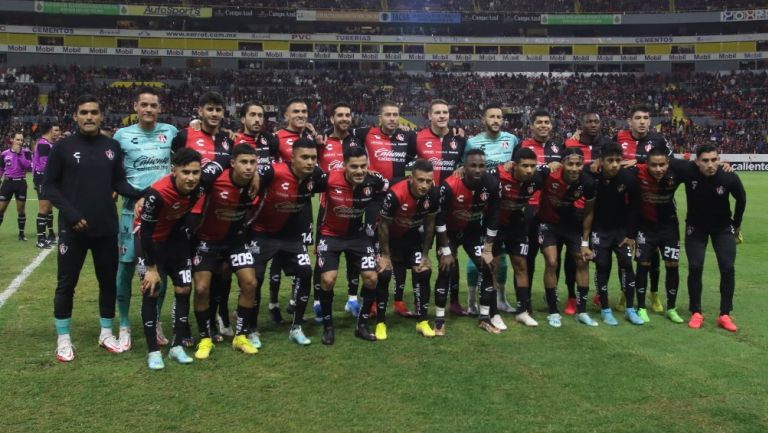 Atlas y Leones Negros, sancionados por mal estado de la cancha del Jalisco