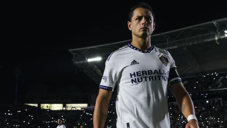 Chicharito en un juego con Galaxy 