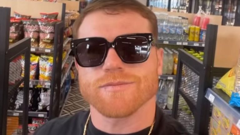 Canelo Álvarez ofrece trabajo con 'sueldazos' en sus tiendas