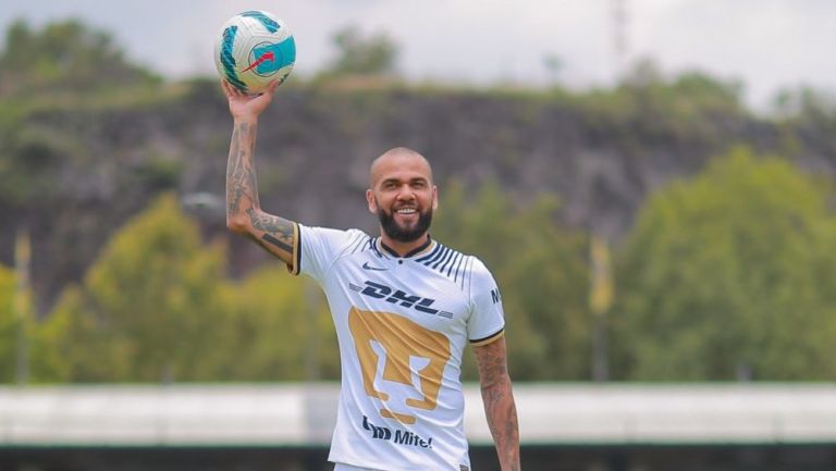 Dani Alves, acusado de agresión sexual 