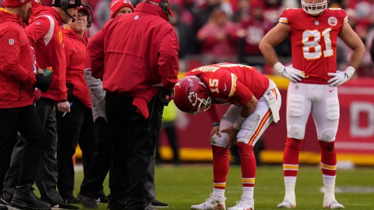 Patrick Mahomes tras lesionarse 