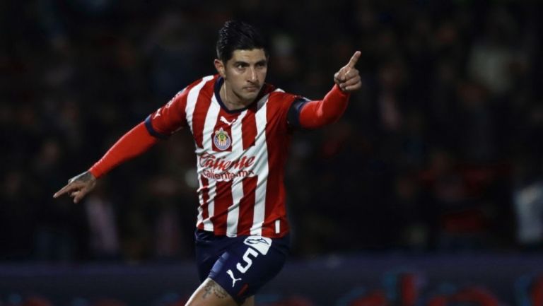 Víctor Guzmán, capitán de Chivas