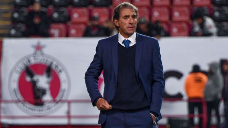 Guillermo Almada tras derrota ante Xolos: 'Pagamos caro los errores defensivos'