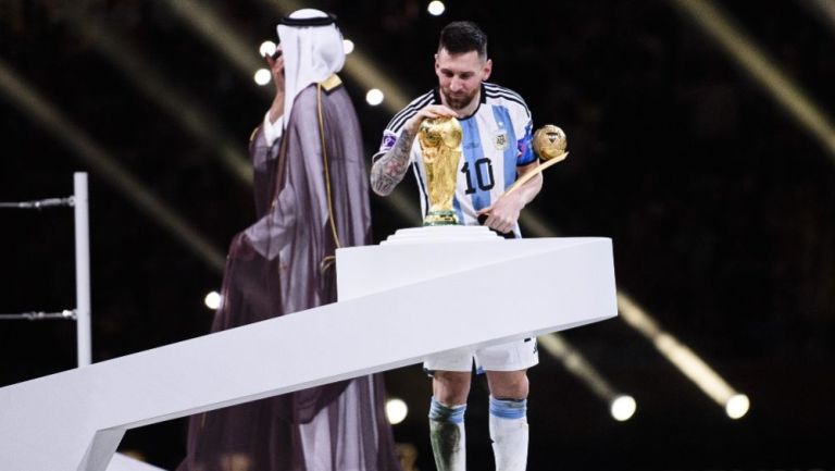 Messi dio un 'discreto' regalo a sus compañeros 