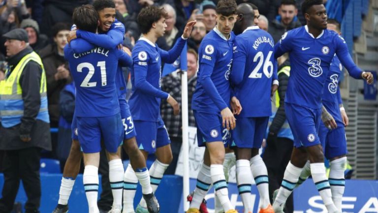 Chelsea vence al Leed United y corta su mala racha en Premier League