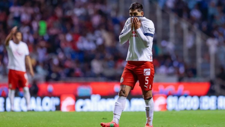 Victor Guzmán se perderá su primer Clásico Tapatío 