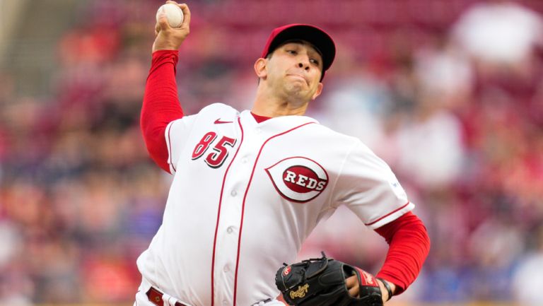 Luis Cessa: Mexicano se fue sin decisión en su primera apertura de la temporada con los Reds