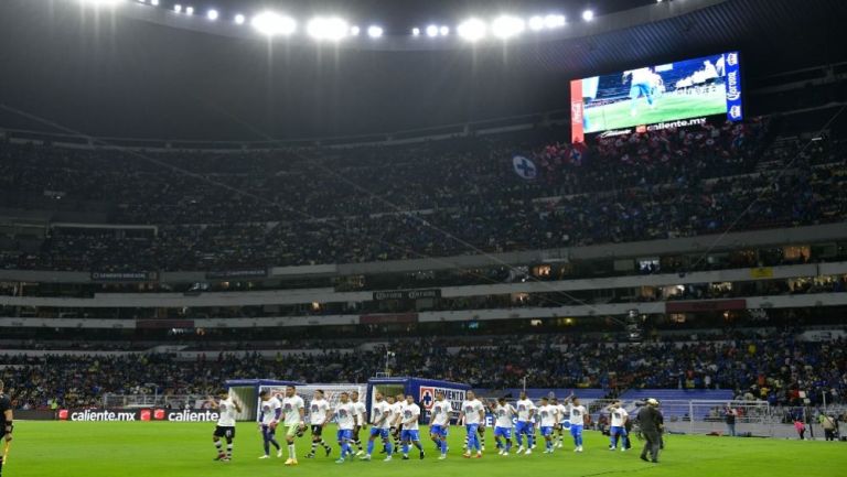 El Estadio Azteca recibió a más de 66 mil aficionados para ver el Clásico Joven