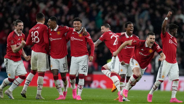 Manchester United vence en penaltis al Brighton y se cita en la Final de la FA Cup con el City