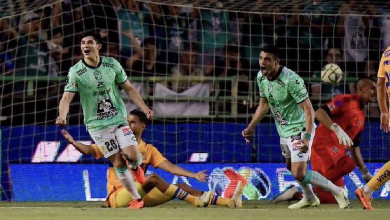 León vence a Tigres y se afianza en el sexto puesto en el Repechaje