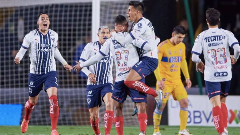 Sultanes de Monterrey on X: Fino Señores 🎩 🧐  / X