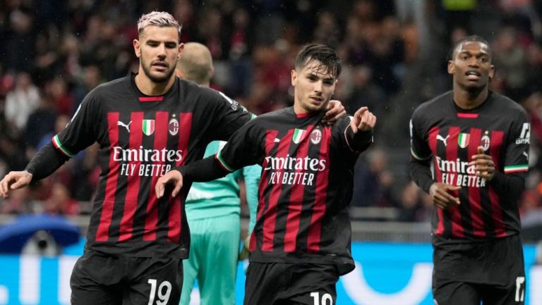 Jugadores del Milan celebrando un gol ante la Sampdoria