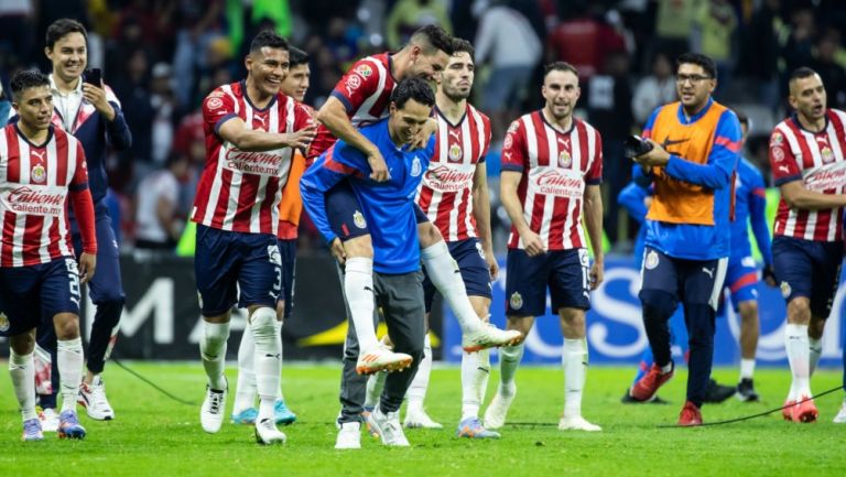 Chivas celebrando su pase a la Final