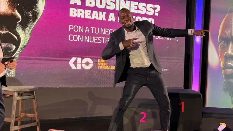 Usain Bolt en su visita a México