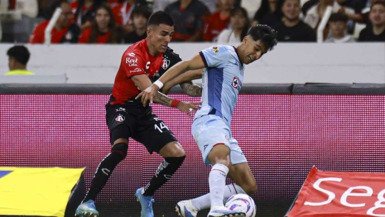 Cruz Azul debutó a tres jugadores en un partido después de 23 años