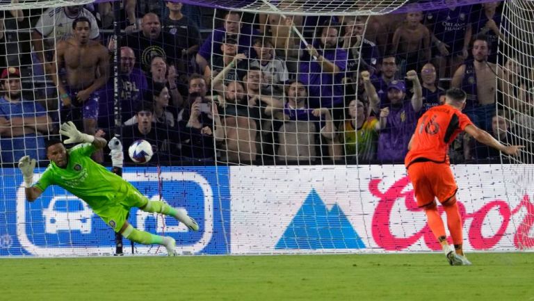 Héctor Herrera falla su disparo y Dynamo Houston cae ante Orlando City en la Leagues Cup