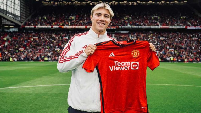 ¡Oficial! Rasmus Hojlund llega a reforzar al Manchester United