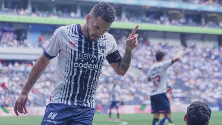 Celso Ortiz deja a Rayados y se convierte en refuerzo de Pachuca