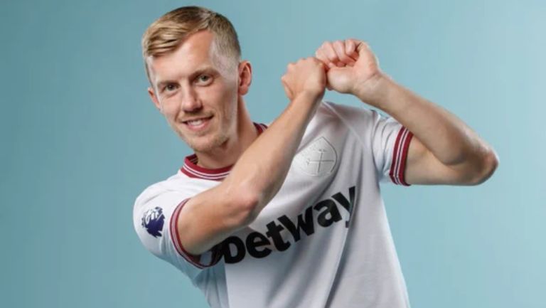 James Ward-Prowse en su presentación con West Ham