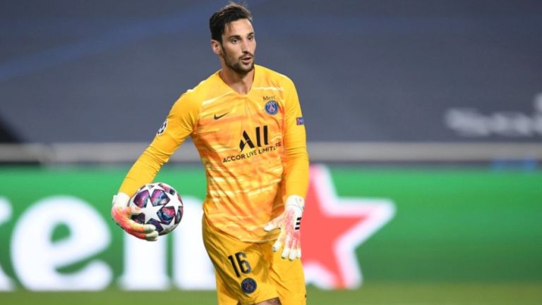 Sergio Rico ha recibido el alta médica luego de casi tres meses hospitalizado