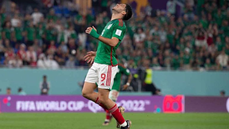 Selección Mexicana trató de defender a Raúl Jiménez y terminó 'exhibiéndolo'