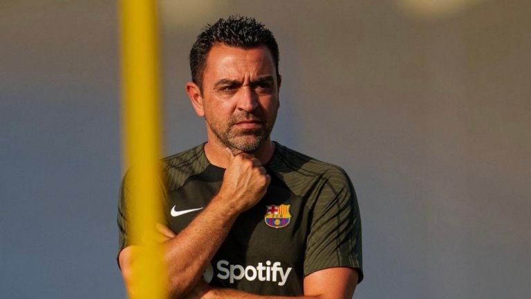 Xavi en entrenamiento con Barcelona 