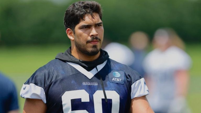 Isaac Alarcón con los Cowboys