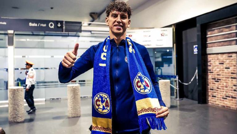 América: Igor Lichnovsky ya está en la CDMX para firmar contrato