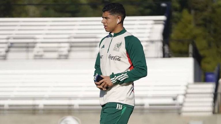 Selección Mexicana: Víctor Guzmán es baja para los partidos amistosos