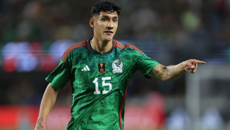 Uriel Antuna celebrando su gol ante Ghana