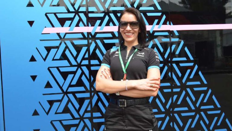 Dalia Ramos es la primera mujer mexicana en trabajar en una escudería de F1