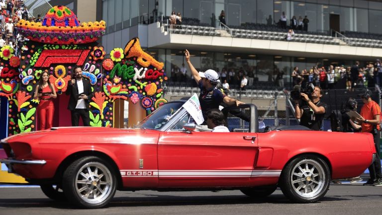 Desfile inaugural del GP de México 