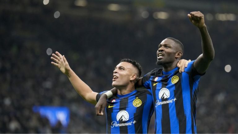 Lautaro celebra el gol de la victoria junto a Thuram