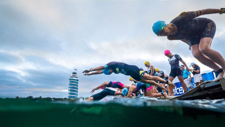 El Triatlón de Xel-Há 2023 puso fin con las categorías Sprint, Infantil y Solo Novatas