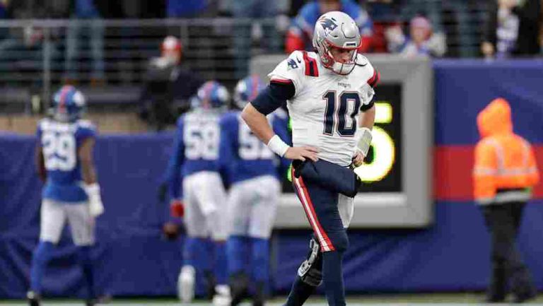 NFL: Patriots mandaron a Mac Jones a la banca y cayeron ante Giants