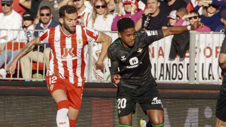 Almería y Betis empatan sin goles, Andrés Guardado y César Montes no vieron actividad